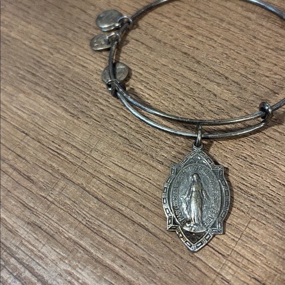 Alex and Ani Mother Mary silver bracelet - Picture 5 of 5